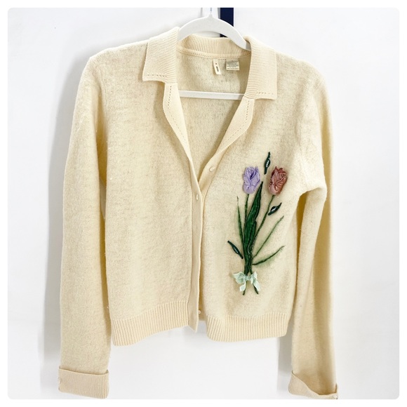 Moth Sweaters - Anthropologie Moth Boiled Wool Floral Embellished Sweater L